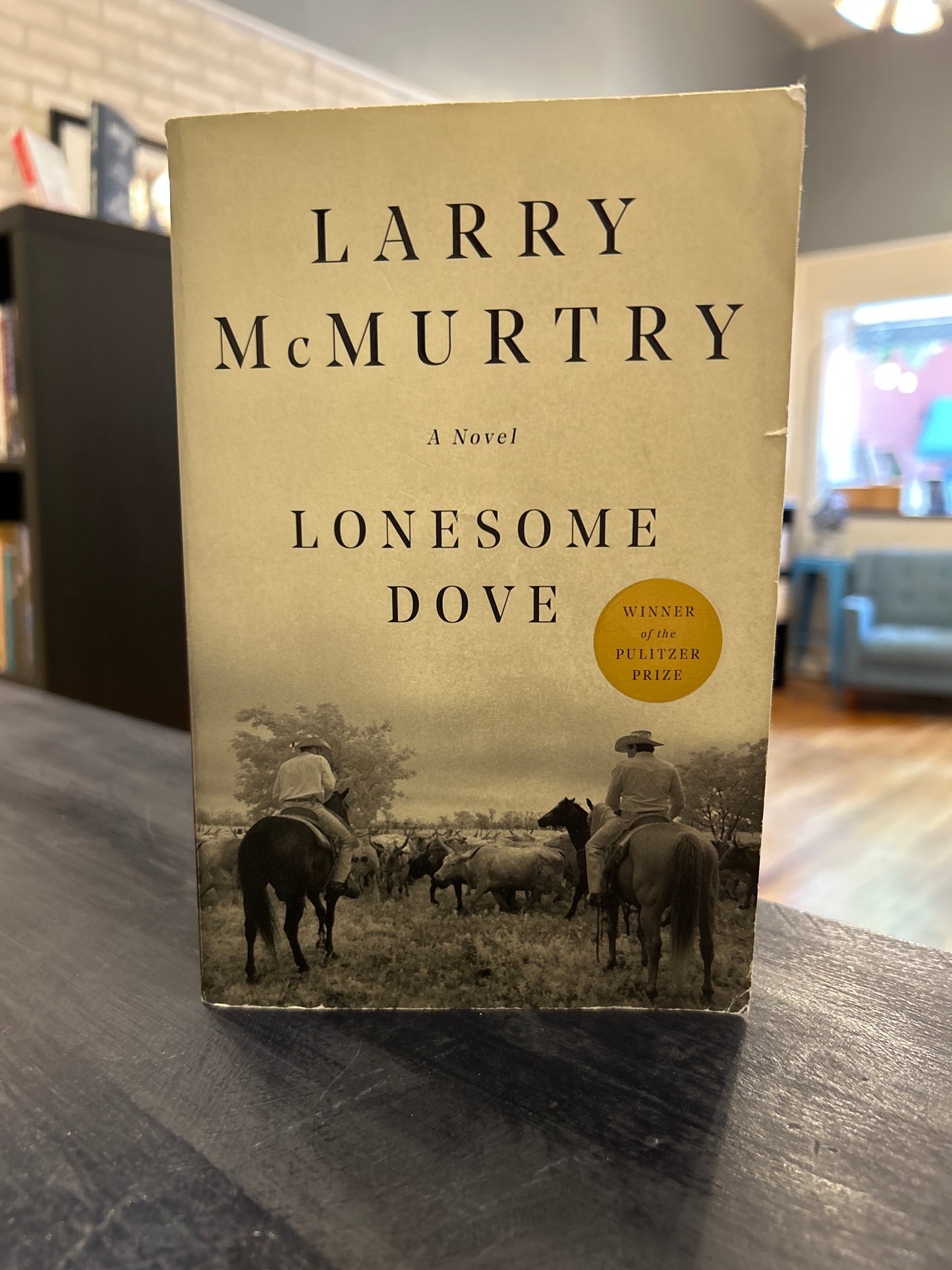 Lonesome Dove - Larry McMurtry- new