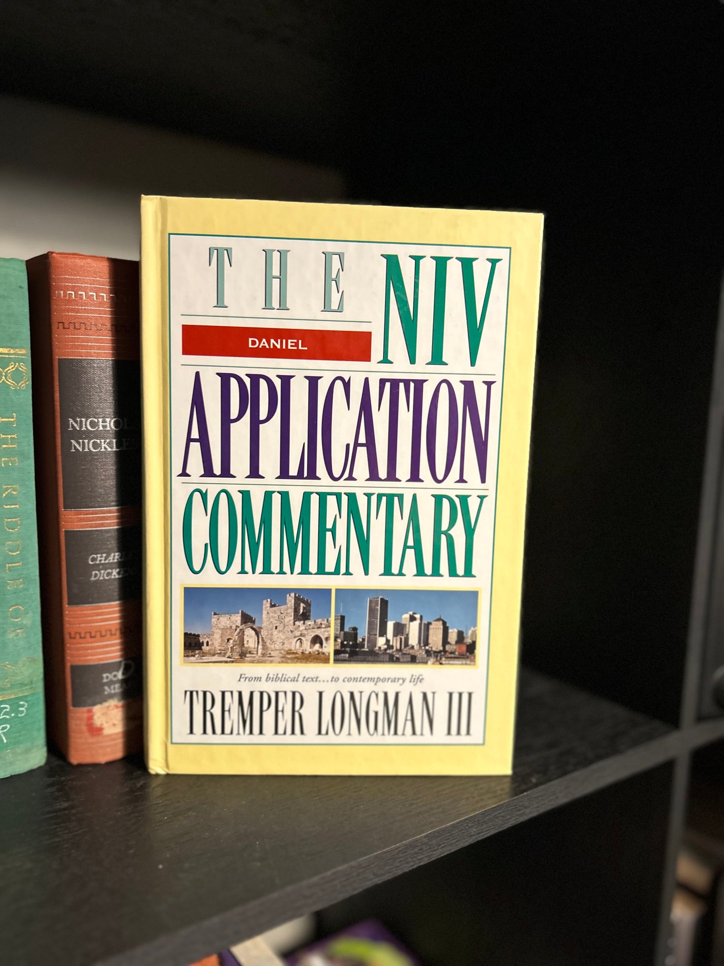 Daniel - Tremper Longman III - The NIV Application Commentary