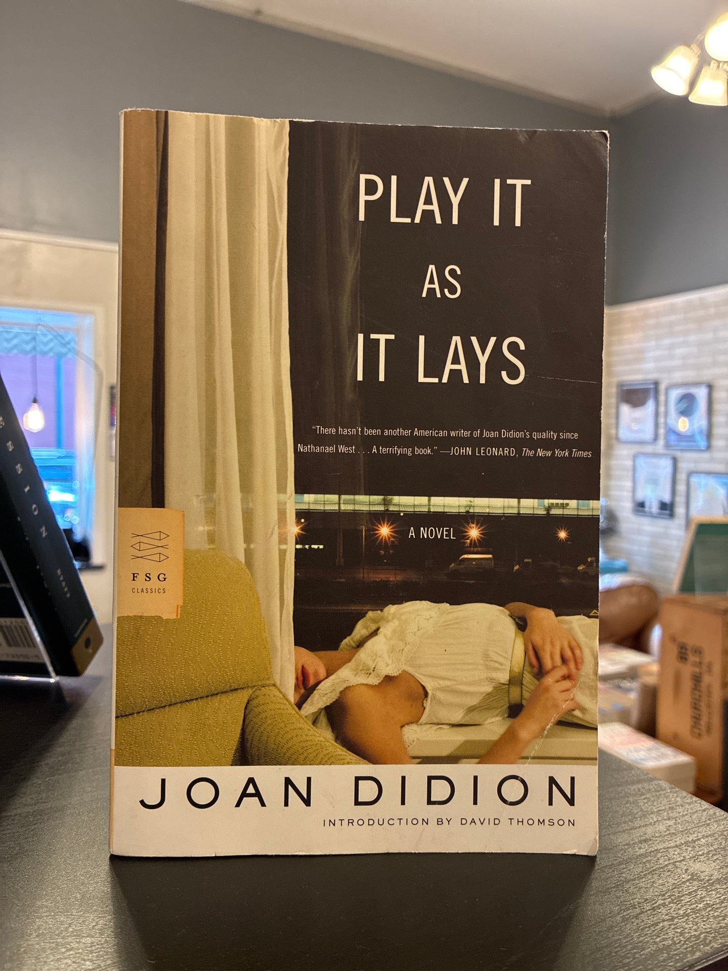Play it as it Lays - Joan Didion