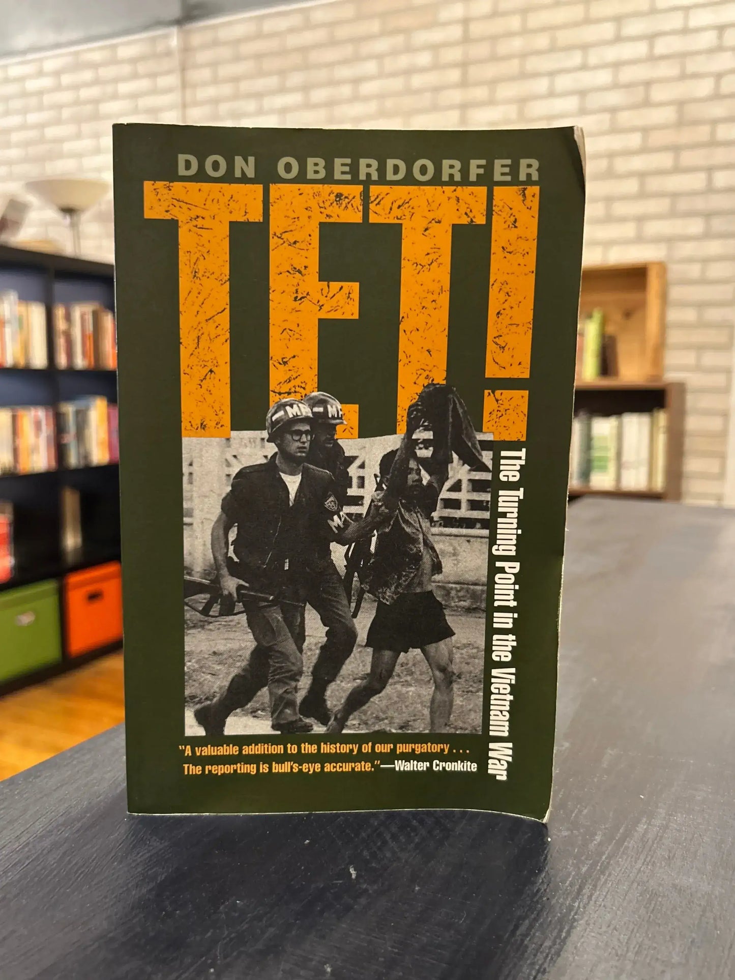 Tet! Don Oberdorfer