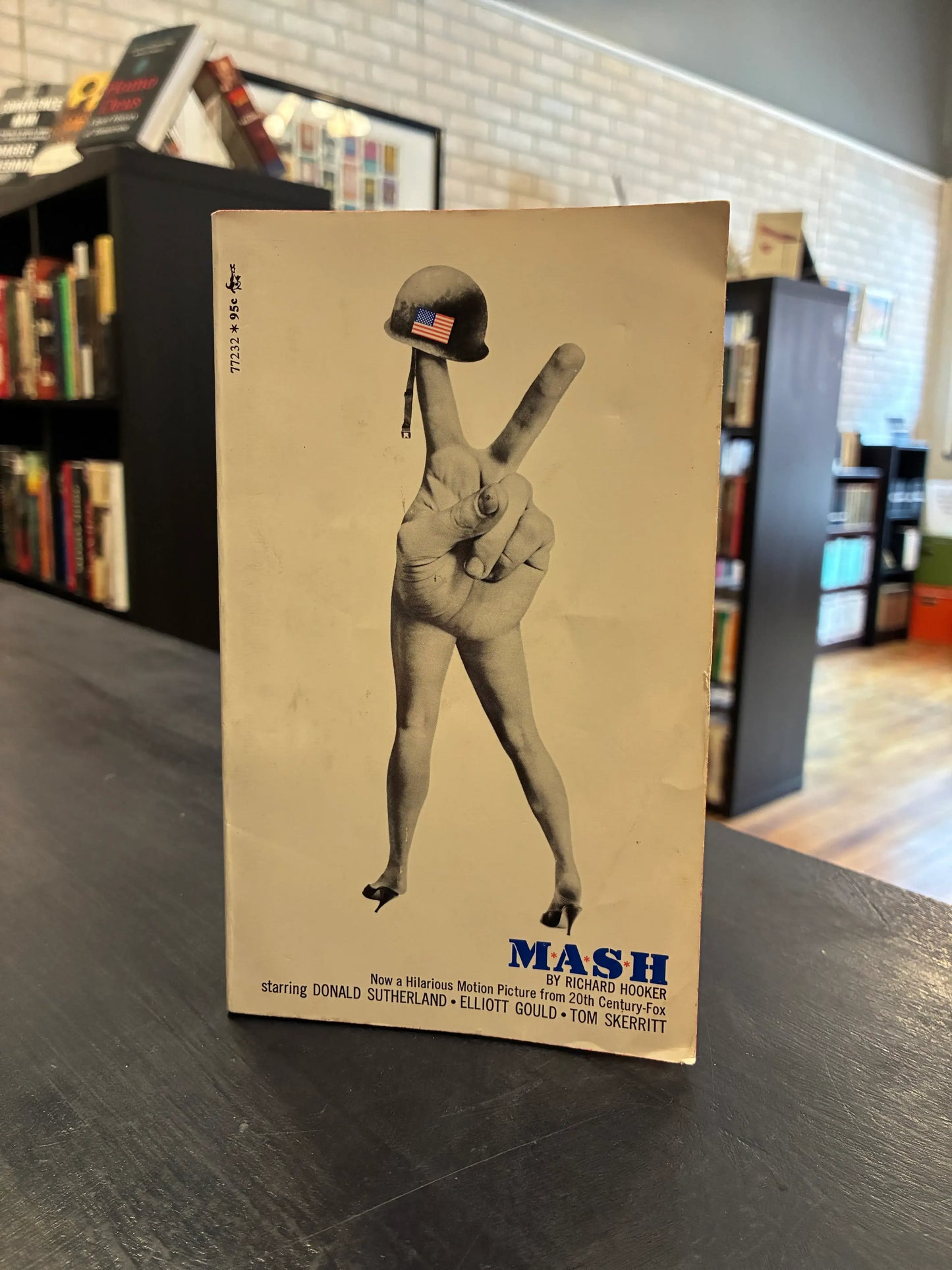 MASH - Richard Hooker