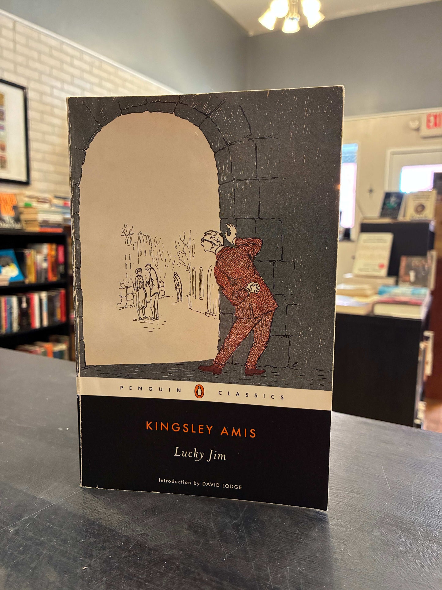 Lucky Jim - Kingsley Amis - Black