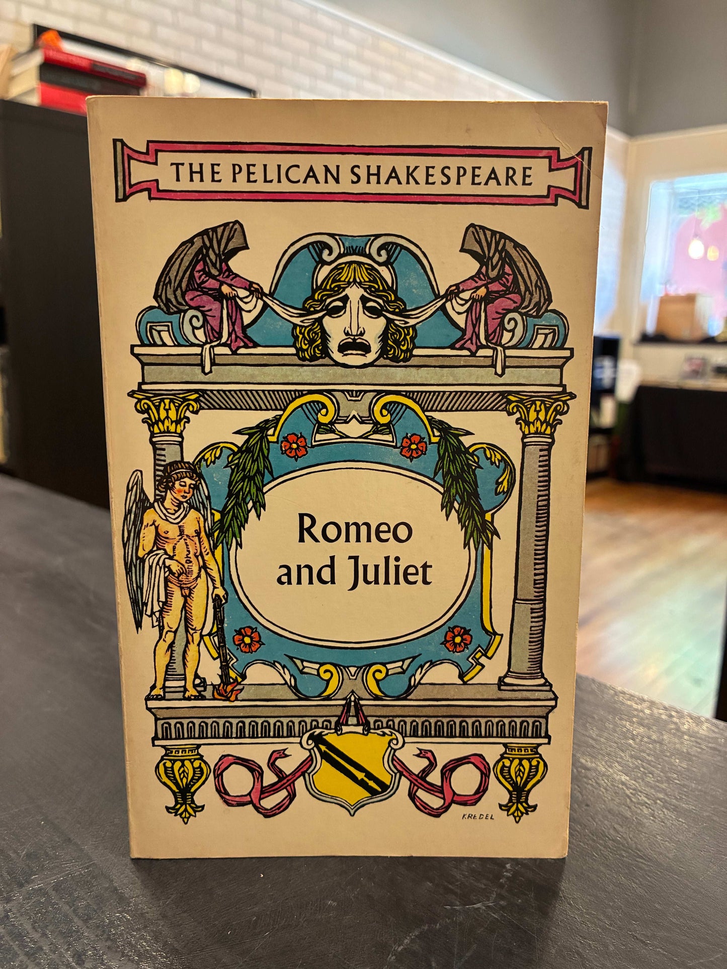 Romeo and Juliet - Pelican Shakespeare