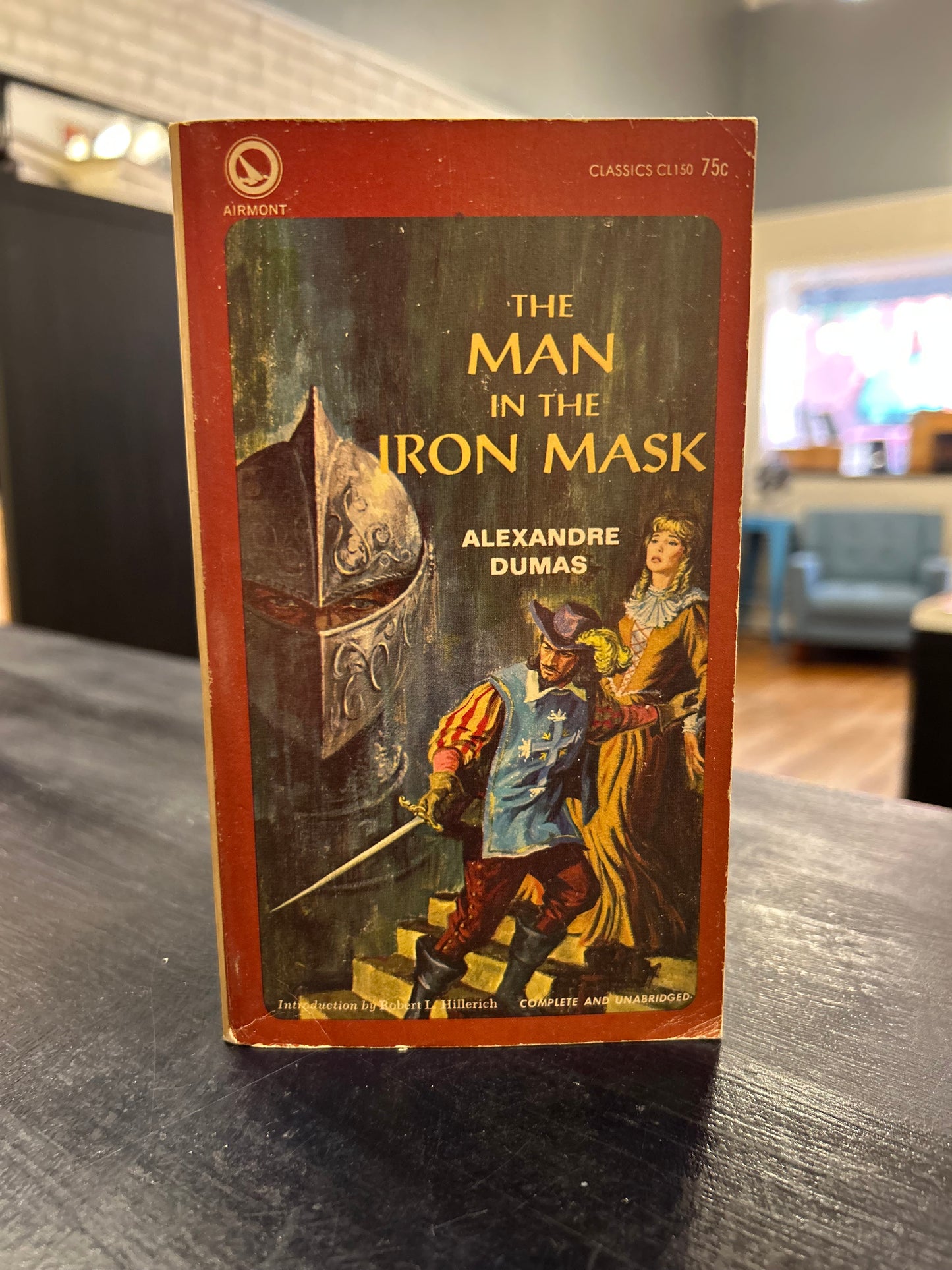 The Man iIn the Iron Mask - by Alexandre Dumas