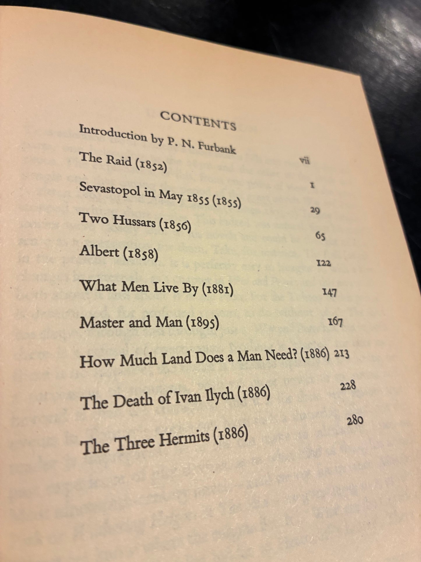 The Raid and Other Stories - Leo Tolstoy