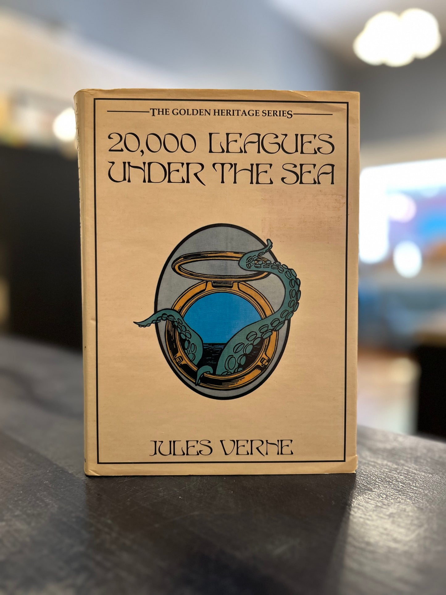 20,000 Leagues Under the Sea by Jules Verne _HC