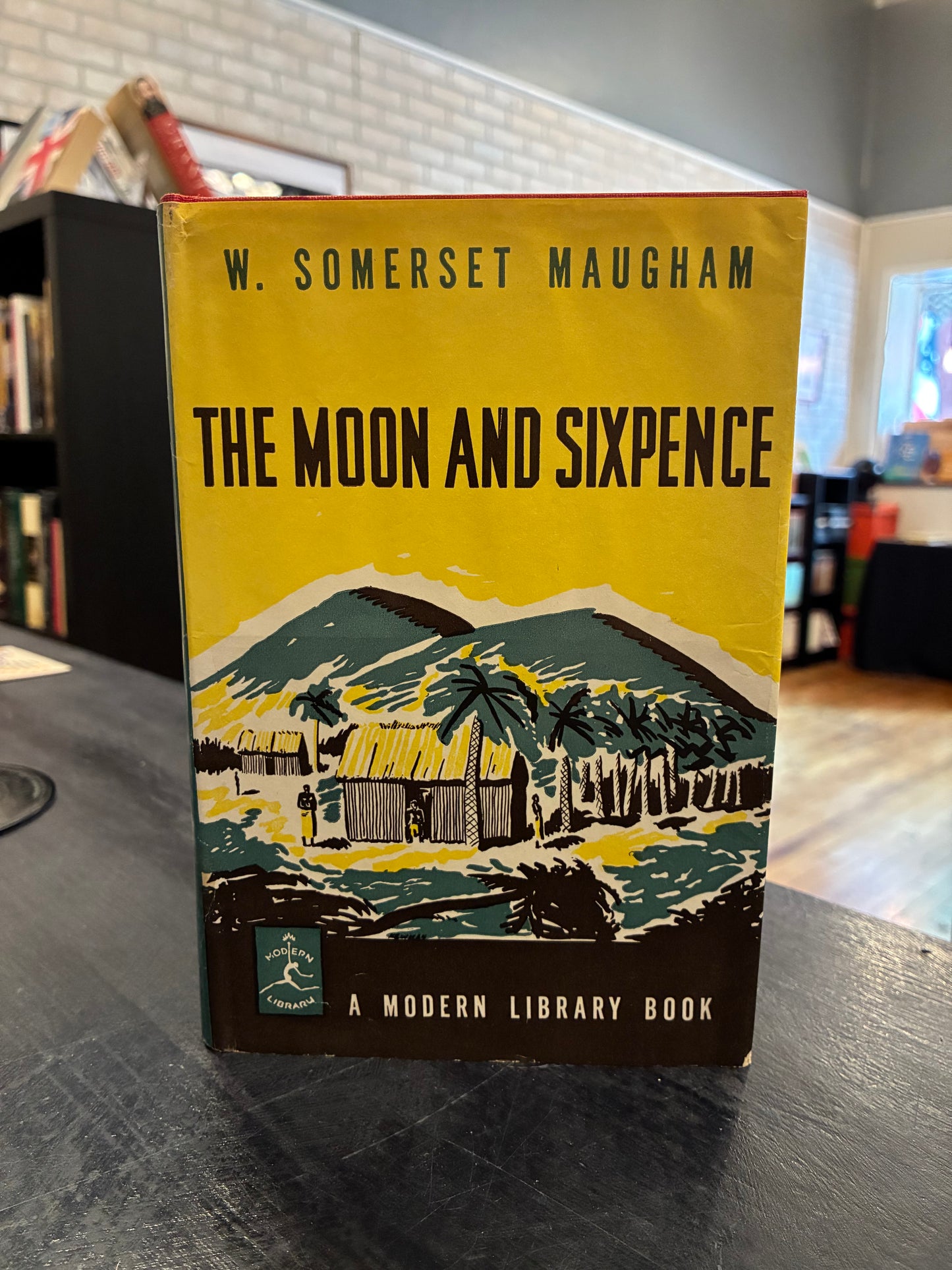 The Moon and Sixpence - W. Somerset Maugham
