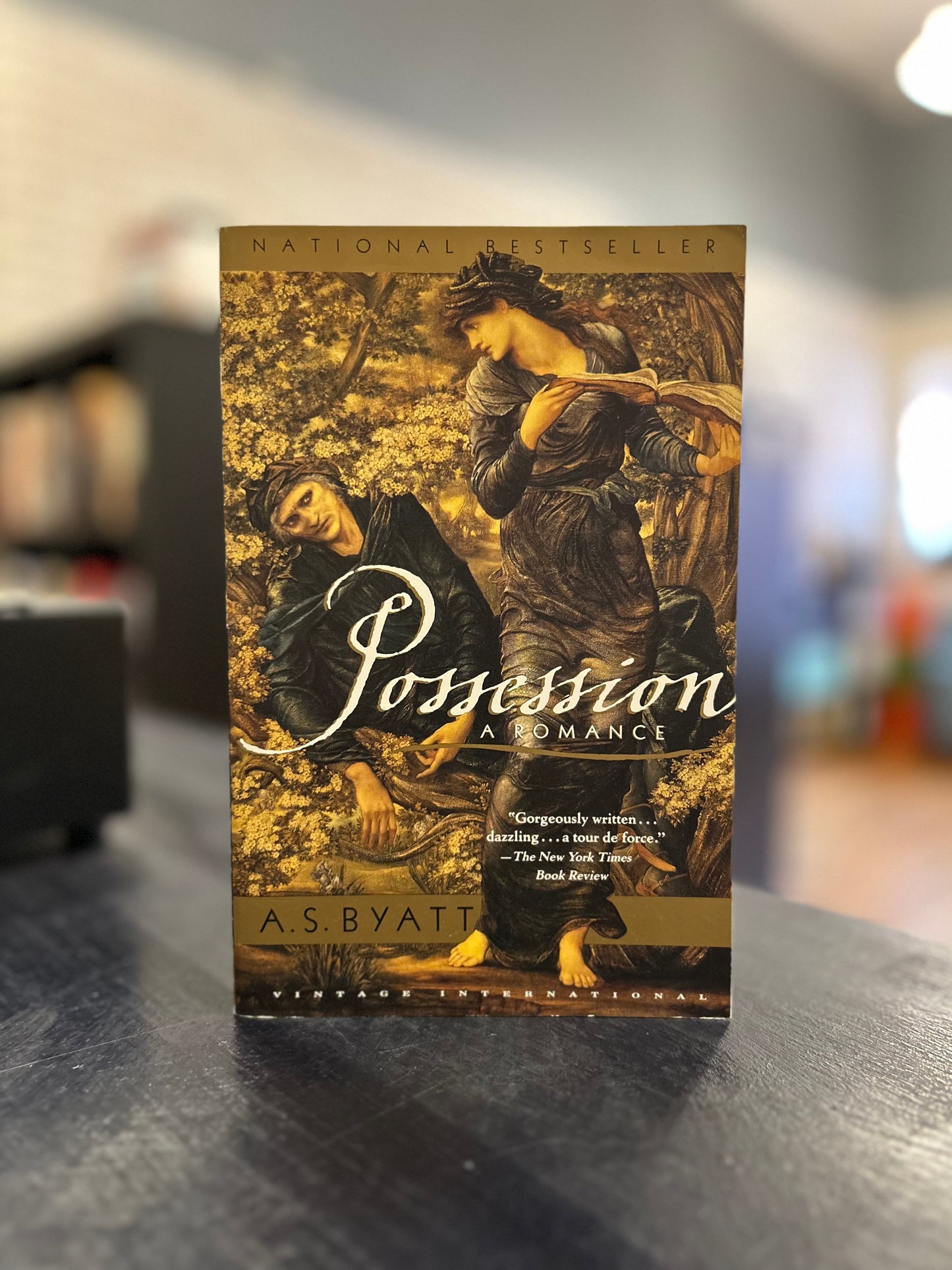 A.S. Byatt - Possession - paper