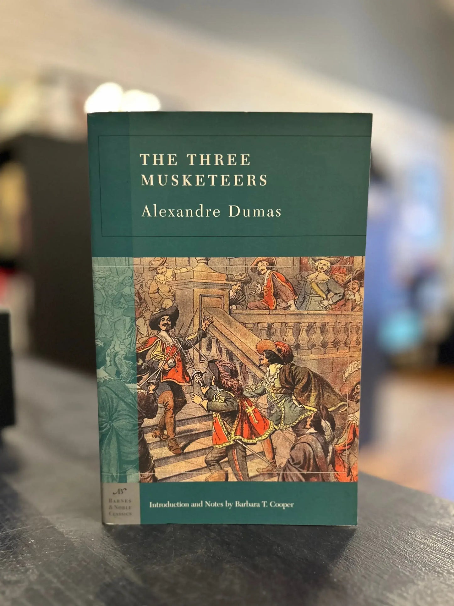 The Three Musketeers - Alexandre Dumas - BN