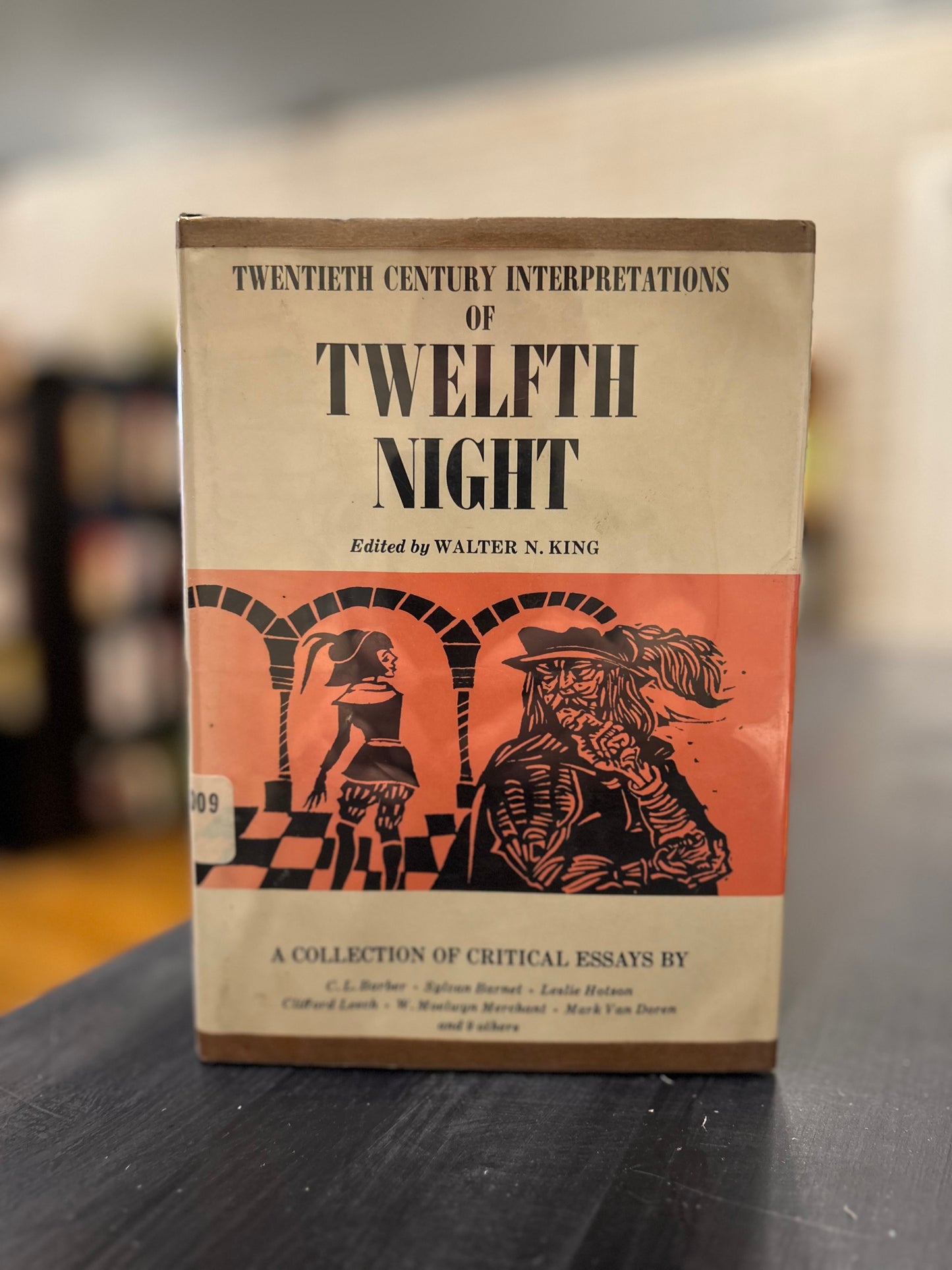 Twelfth Night - Twentieth Century Interpretations