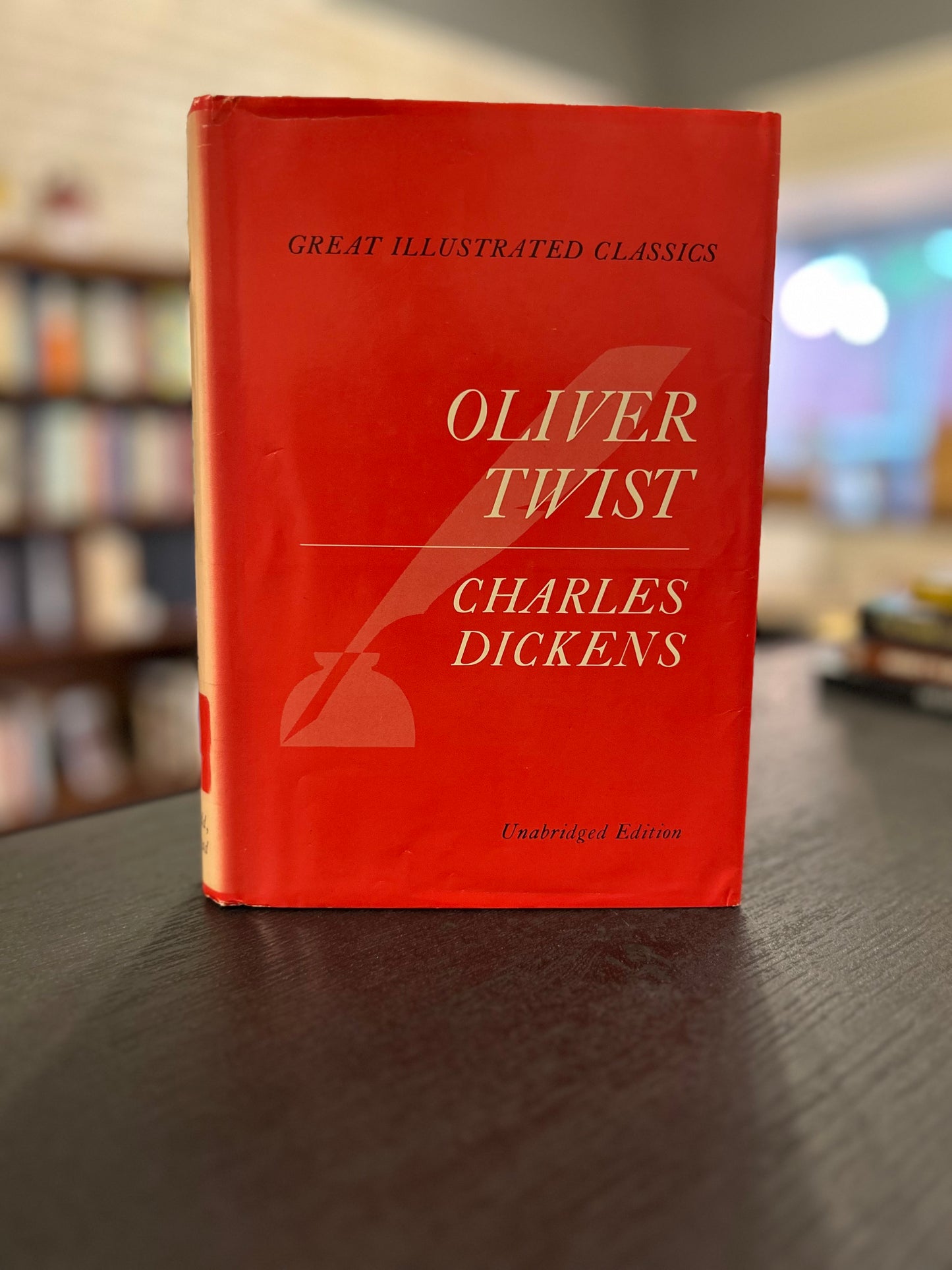 Oliver Twist - Charles Dickens