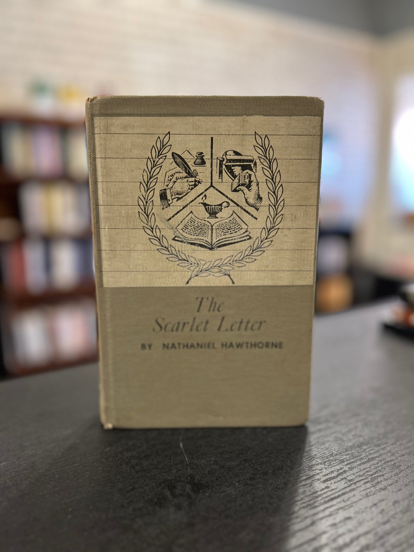 The Scarlet Letter - Nathaniel Hawthorne