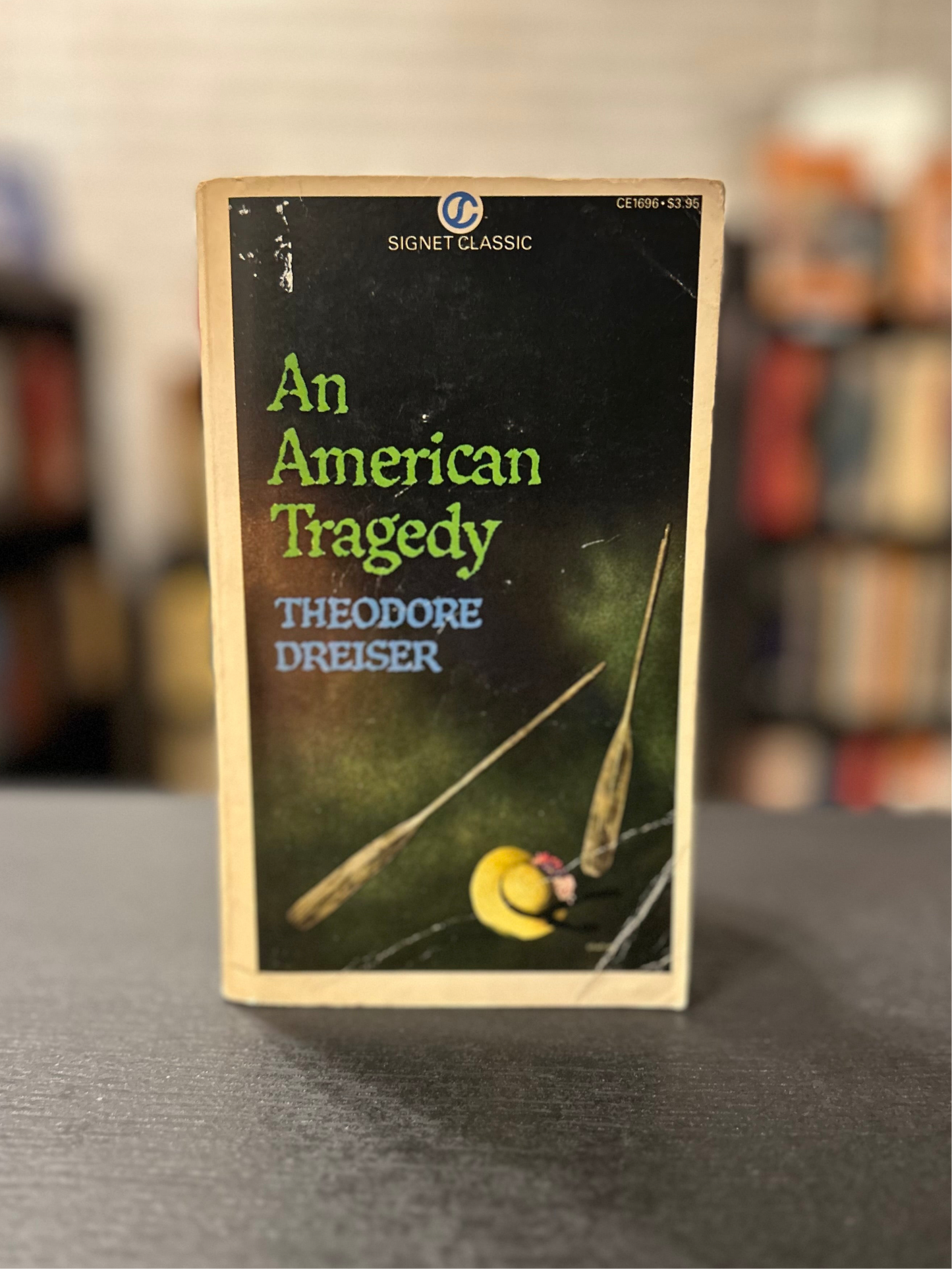 An American Tragedy - Theodore Dreiser