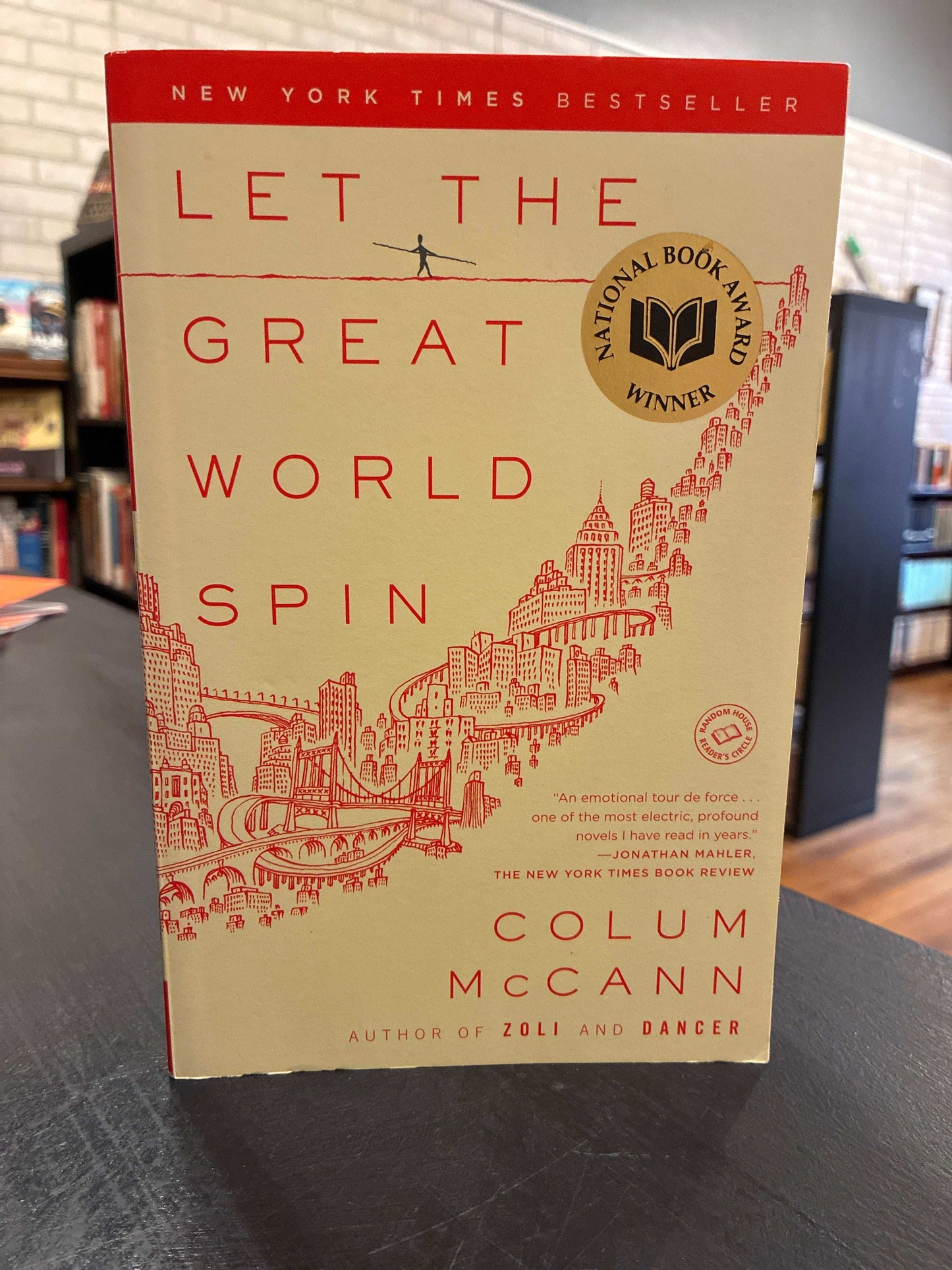 Let the Great World Spin - Colum McCann