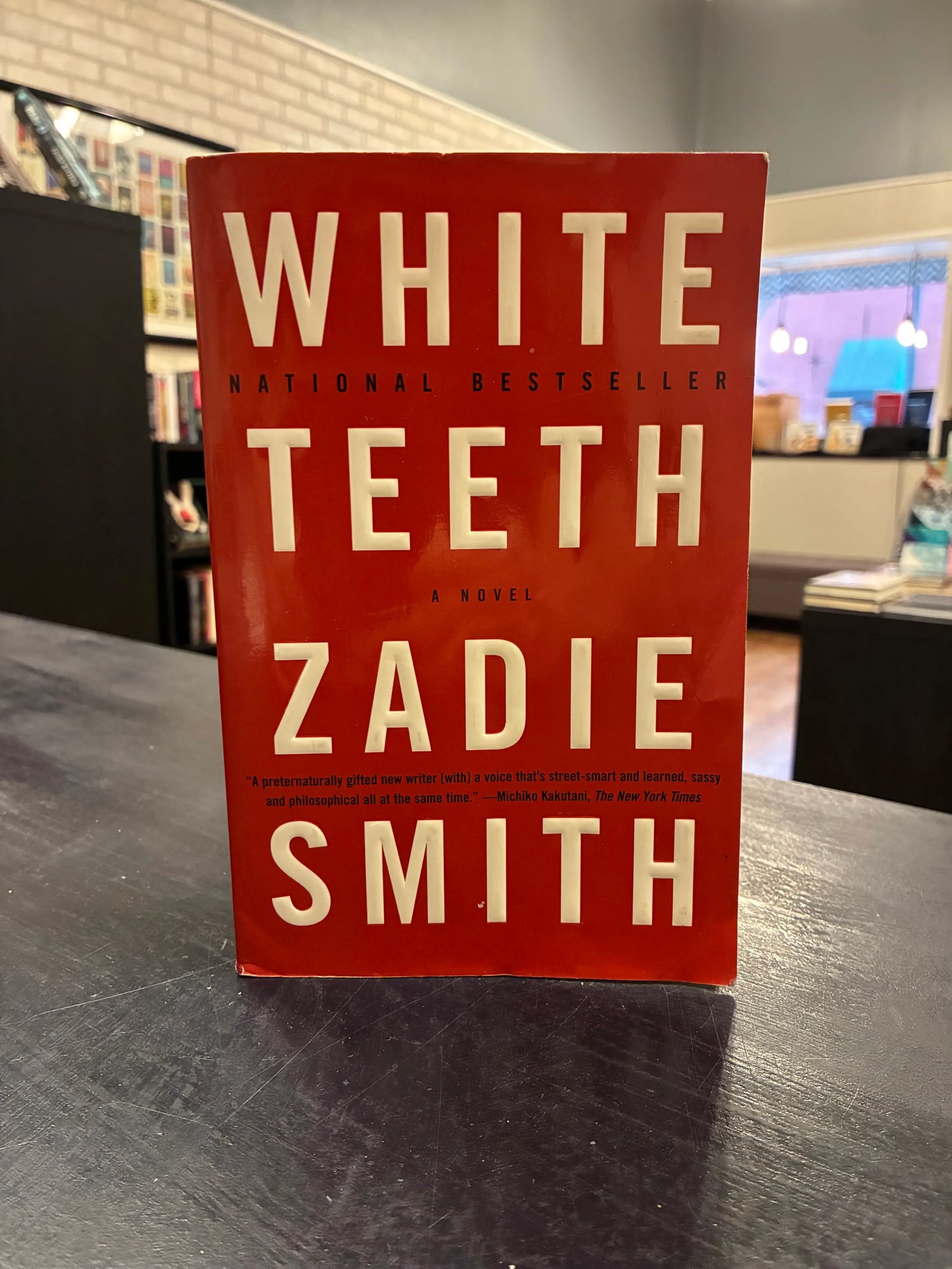 White Teeth - Zadie Smith - Red Cover