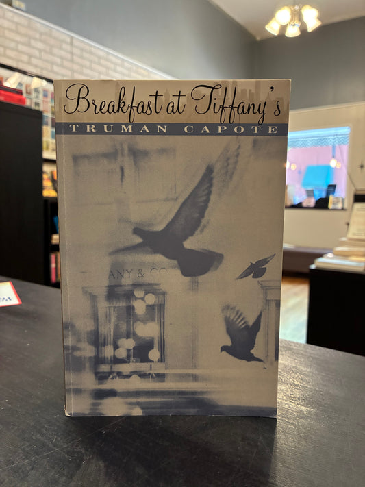 Breakfast at Tiffany's -  Truman Capote