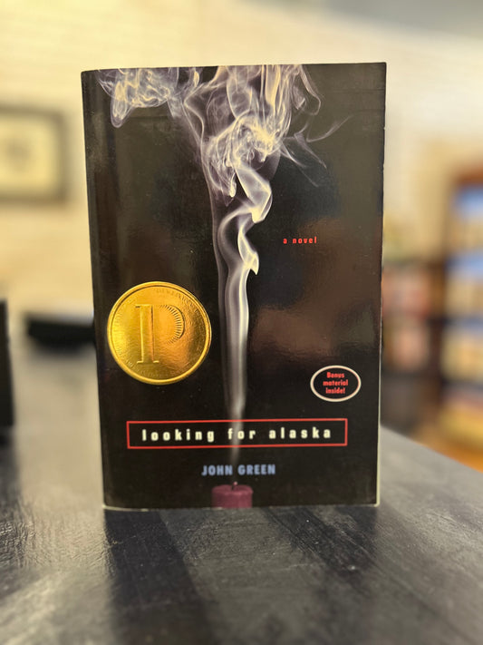 Looking for  Alaska - John Green