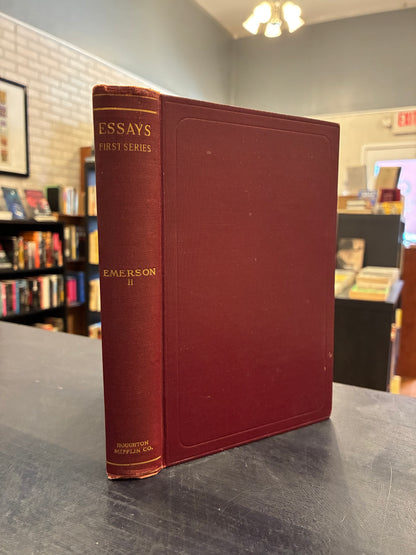 Essays - Ralph Waldo Emerson - hardcvoer
