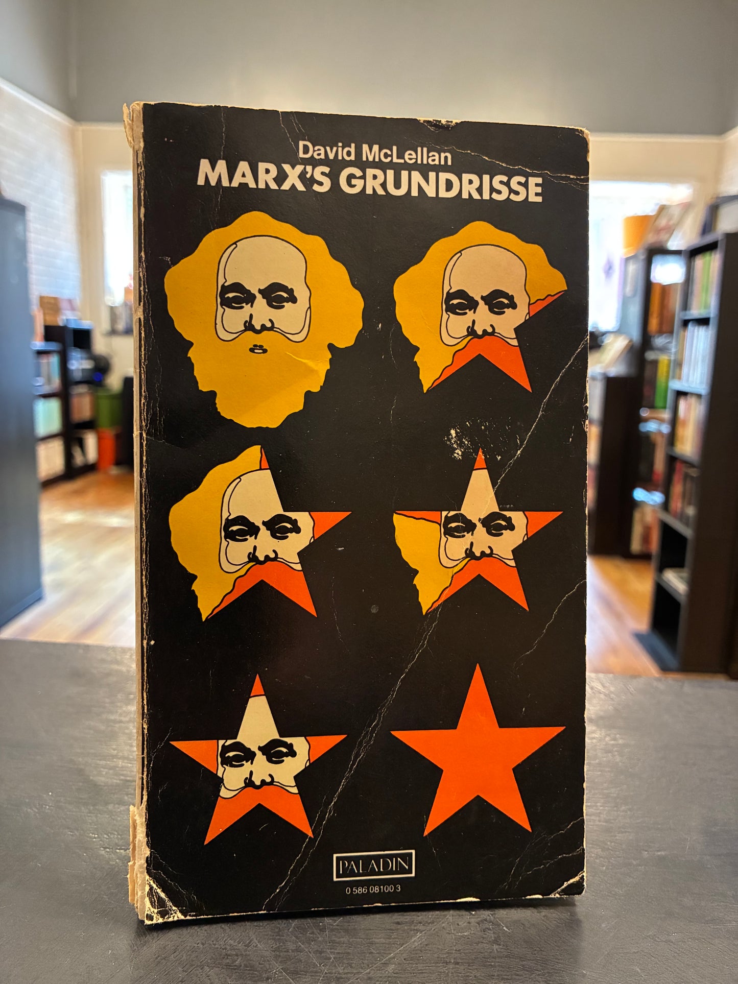 Marx's Grundrisse - David McLellan