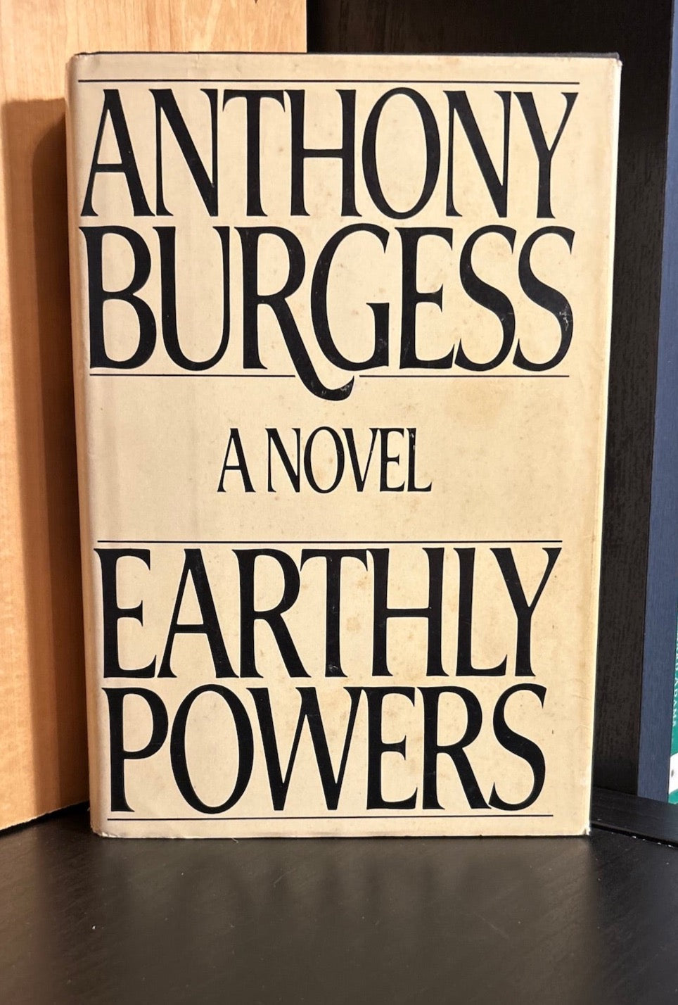 Earthly Powers - Anthony Burgess