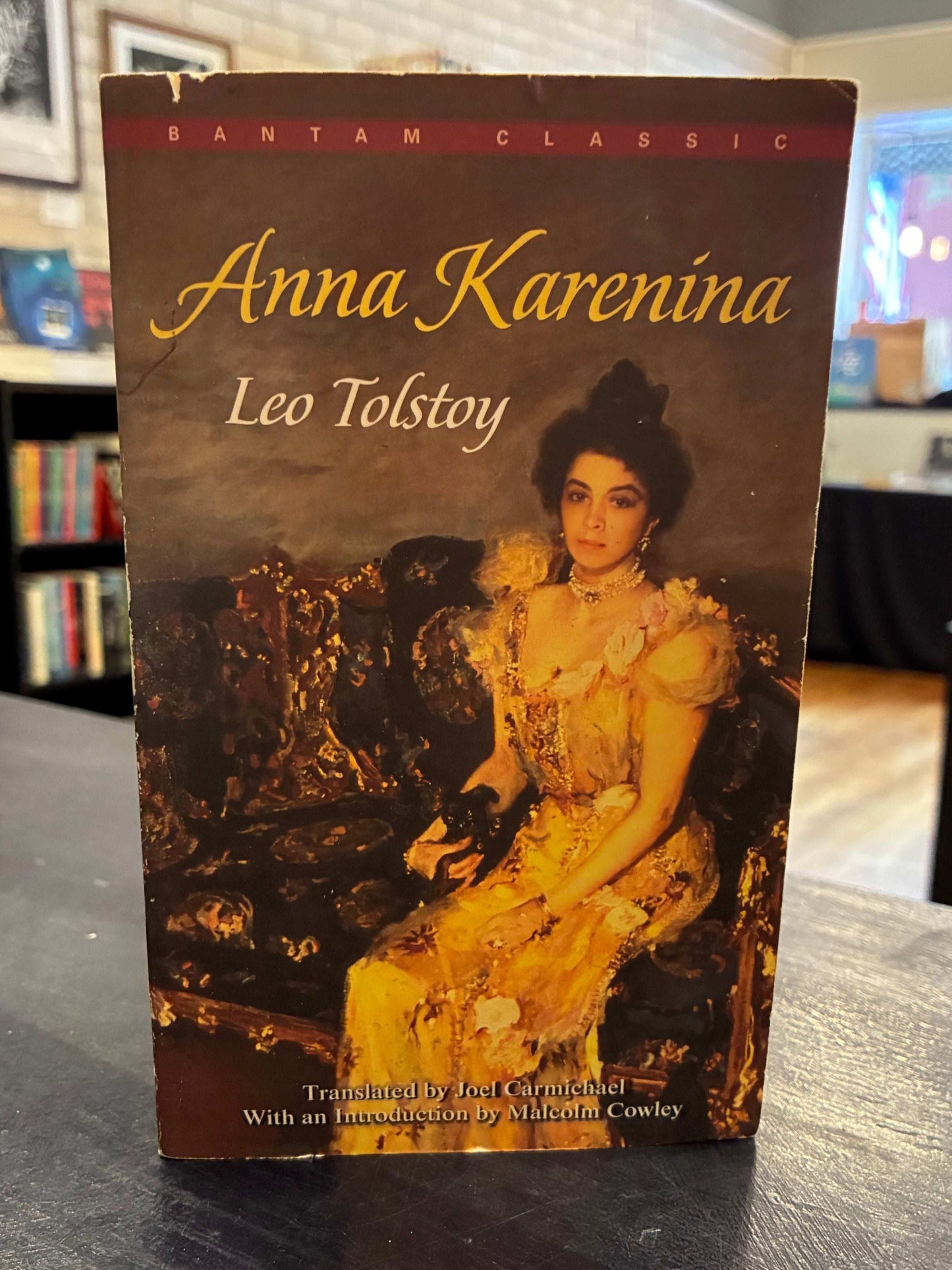 Anna Karenina - Leo Tolstoy