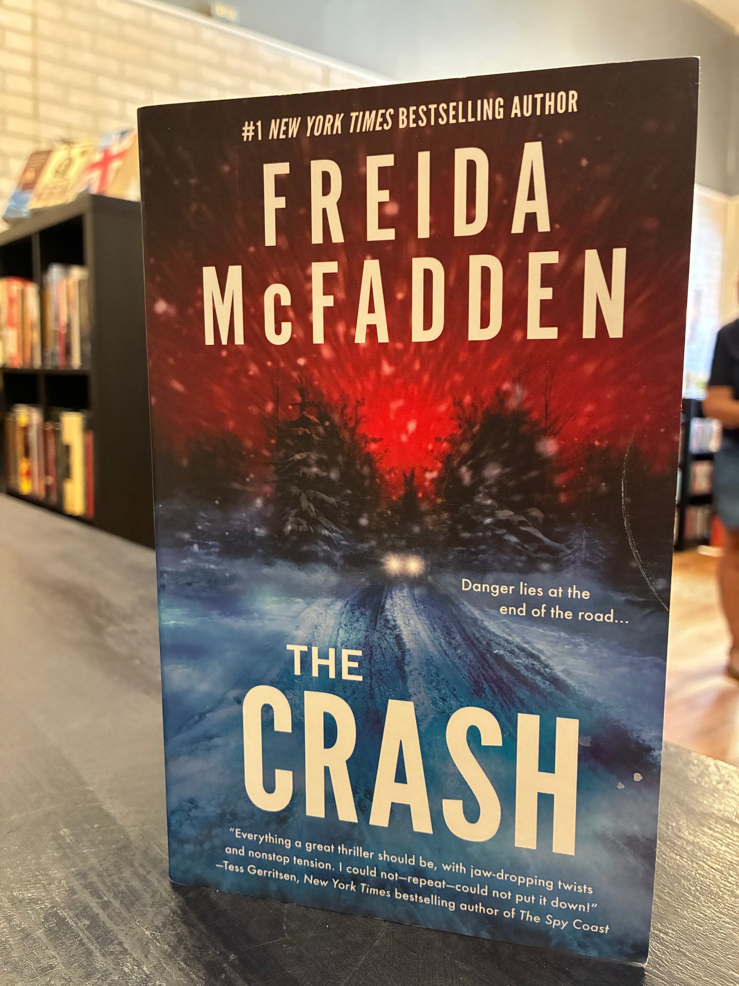 Crash - Freida McFadden