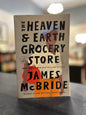 The Heaven & Earth Grocery Store -  James McBride - Large Print