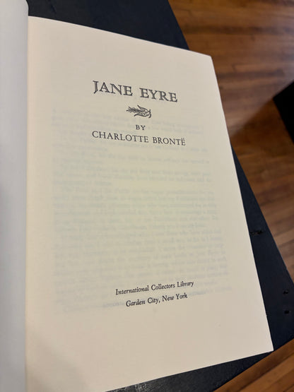 Jane Eyre - Charlotte Bronte