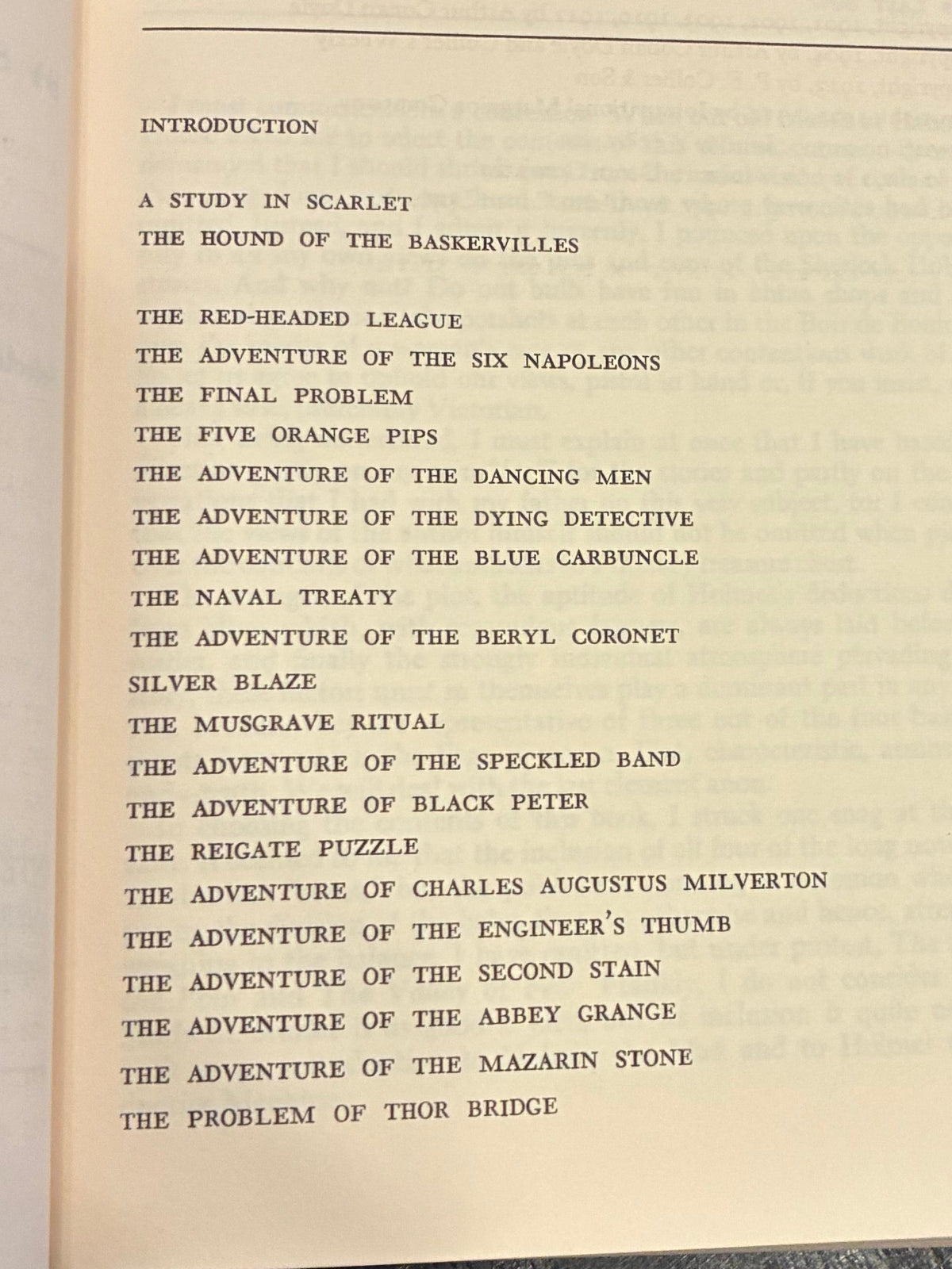 A Treasury of Sherlock Holmes - Arthur Conan Doyle