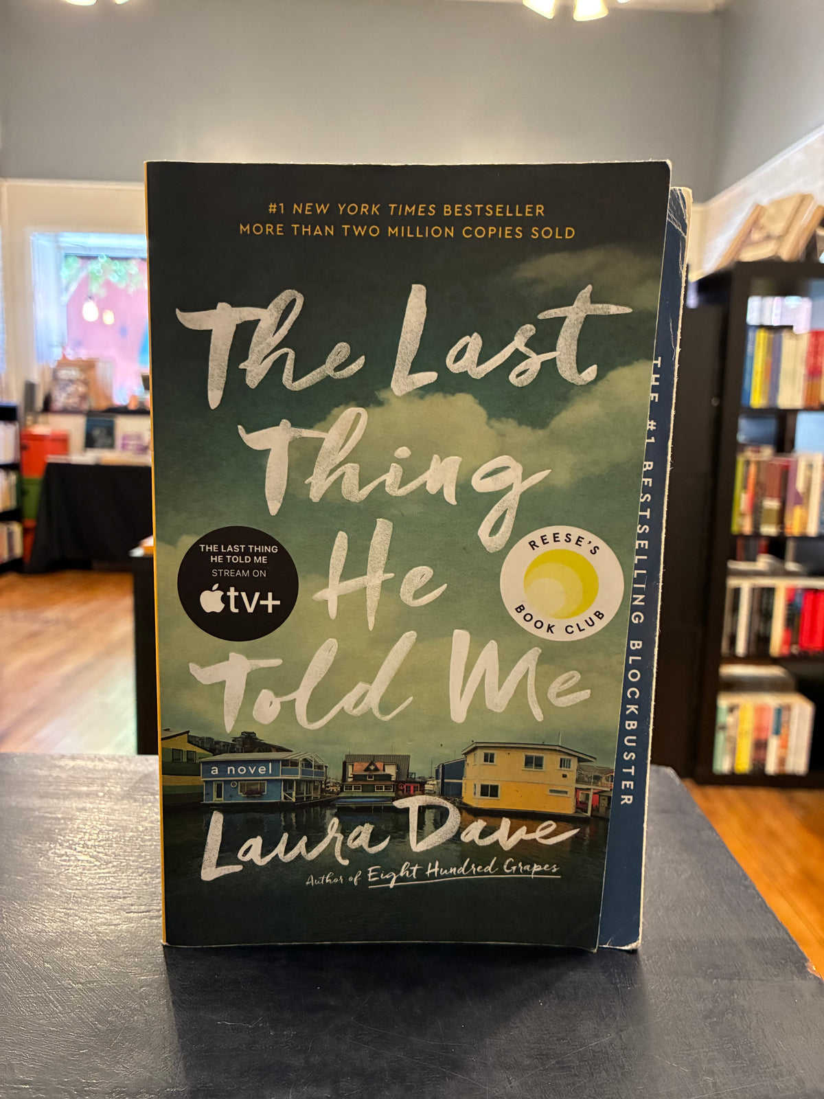 The Last Thing He Told Me -  Laura Dave