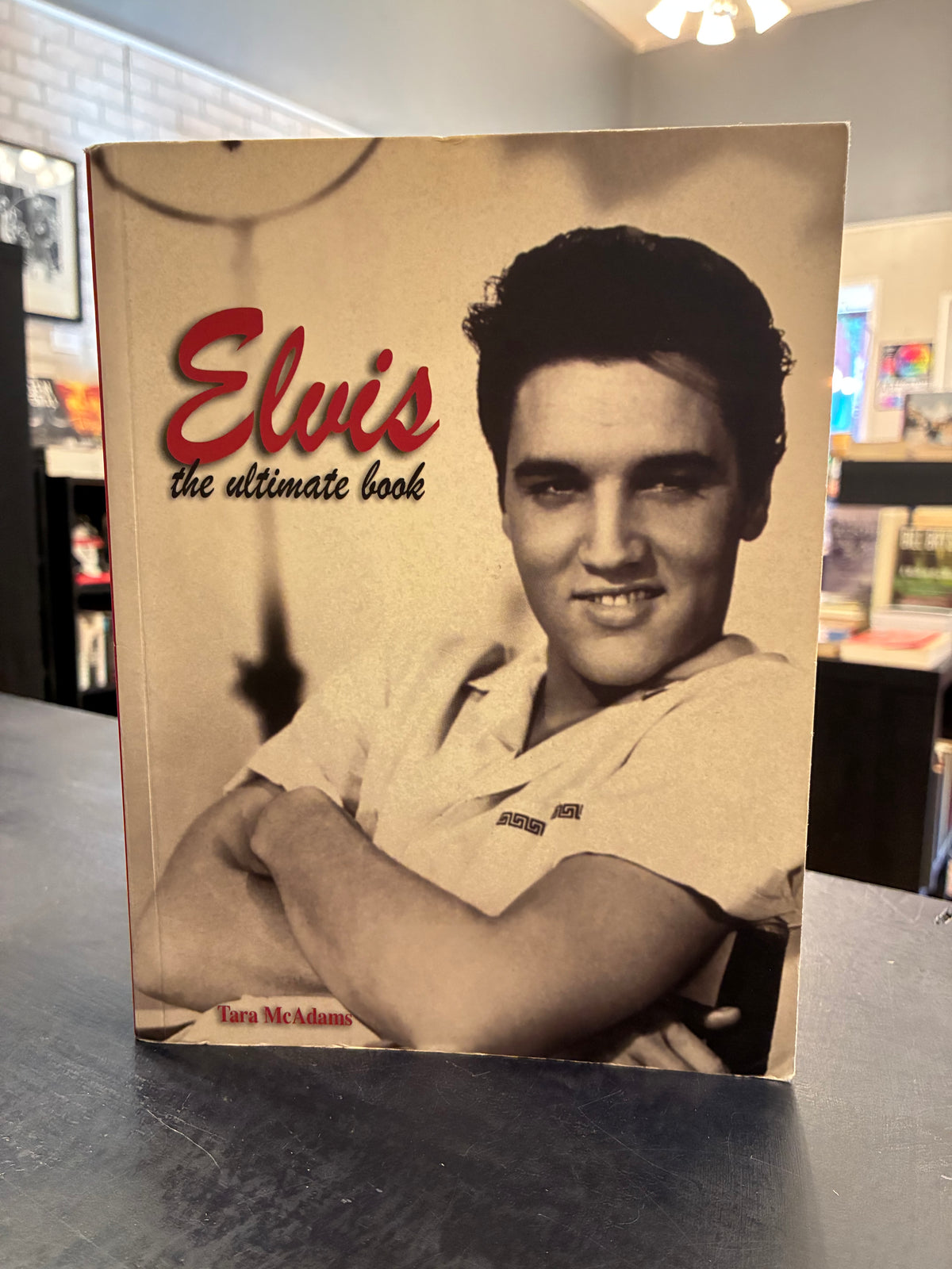 Tara McAdams - Elvis 