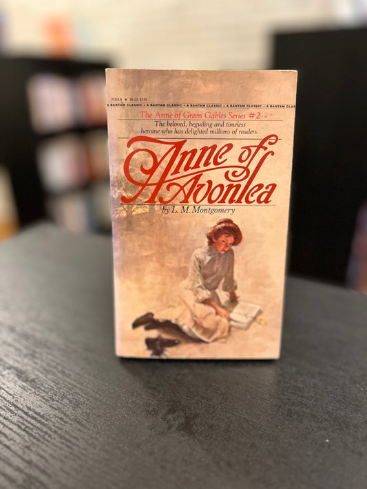 Anne of Avonlea - L.M. Montgomery