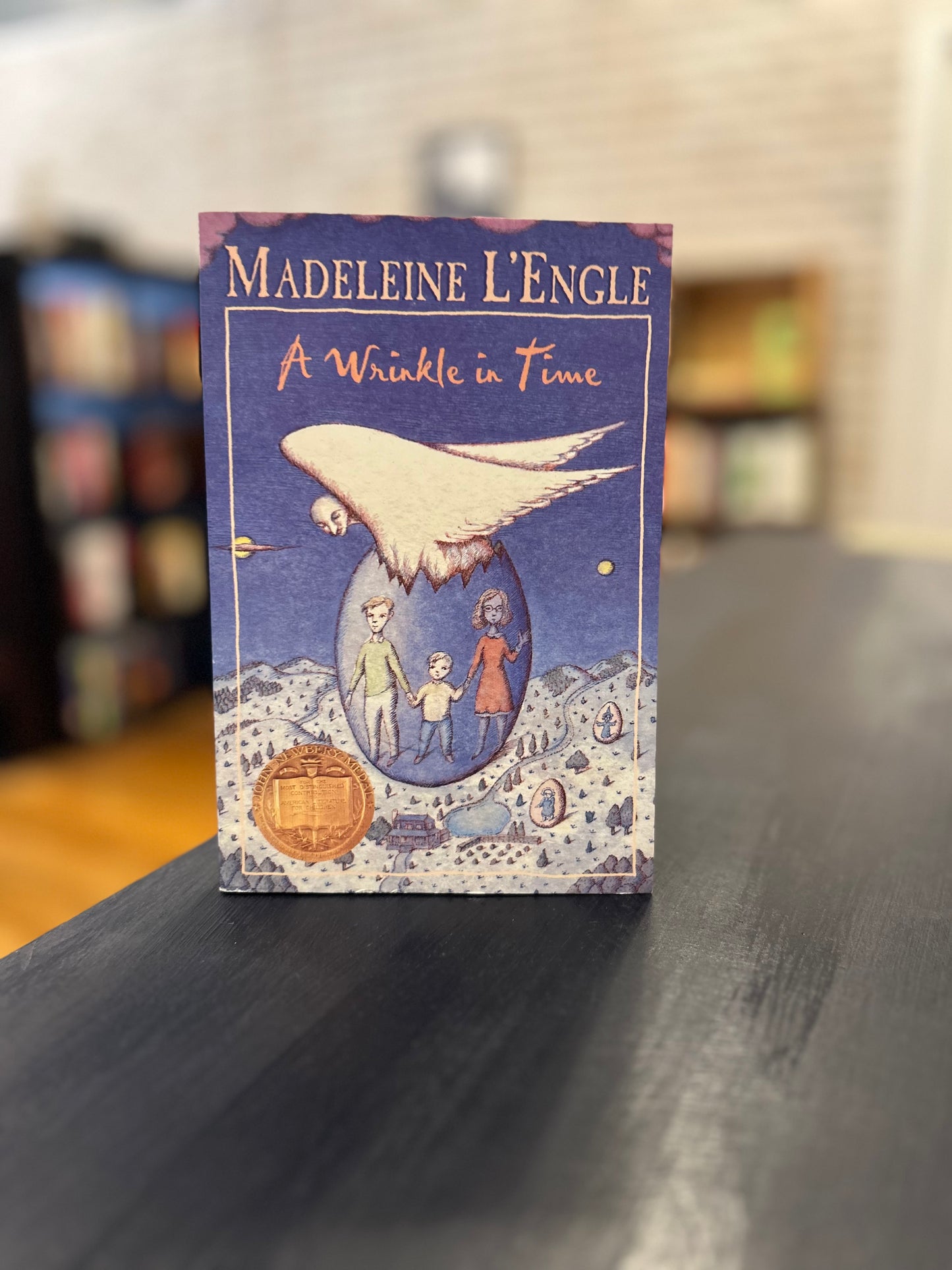 A Wrinkle In Time - Madeleine L'Engle