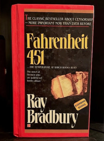 Farenheit 451 - Ray Bradbury